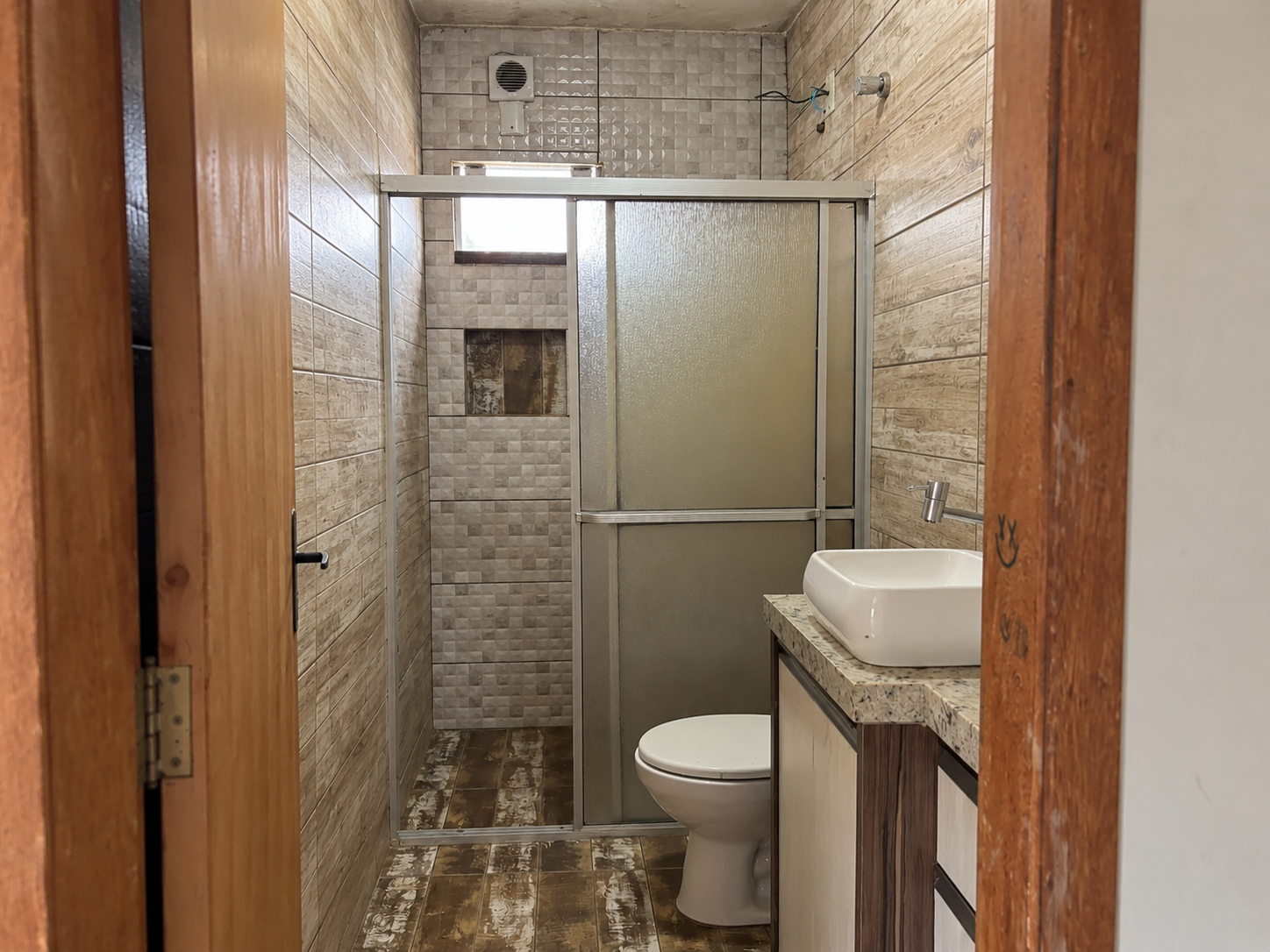Casa para aluguel no Centro - banheiro